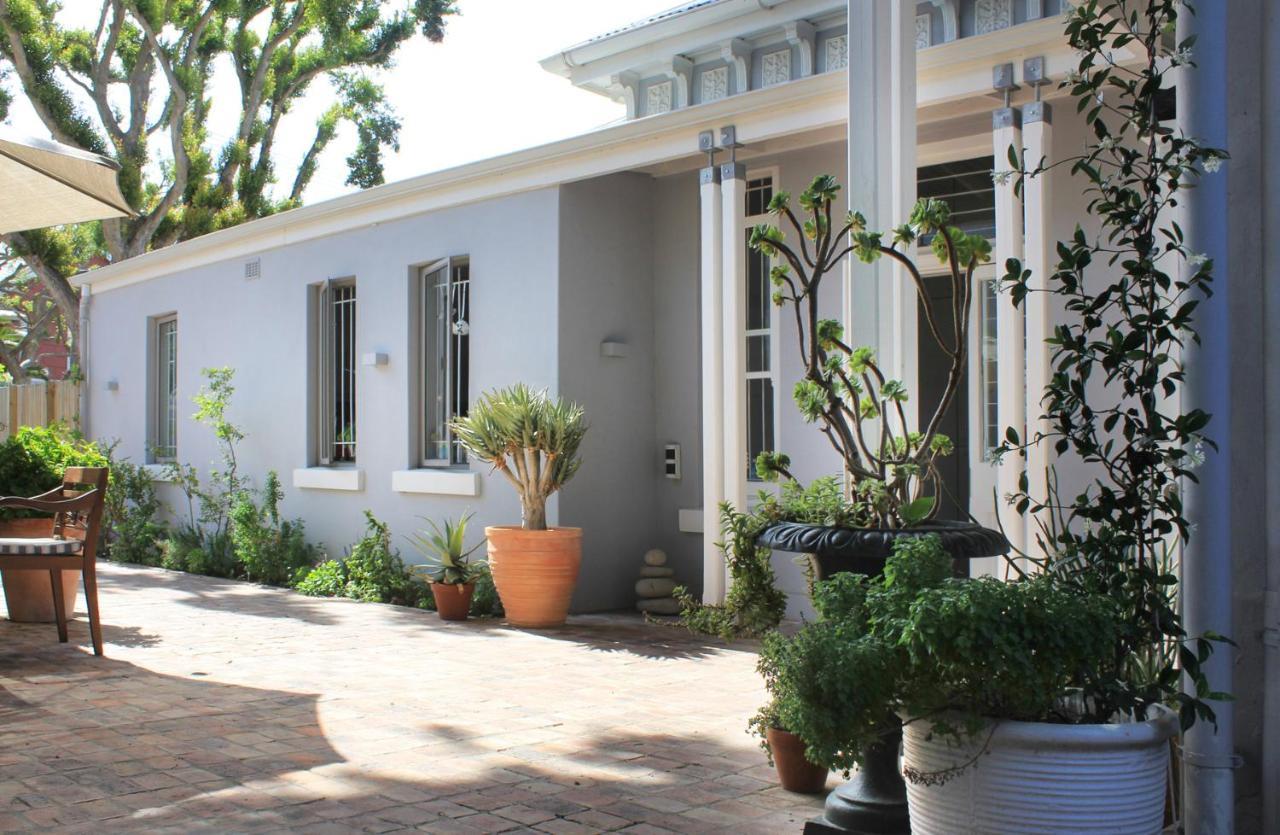 Himmelblau Boutique Bed And Breakfast ケープタウン エクステリア 写真